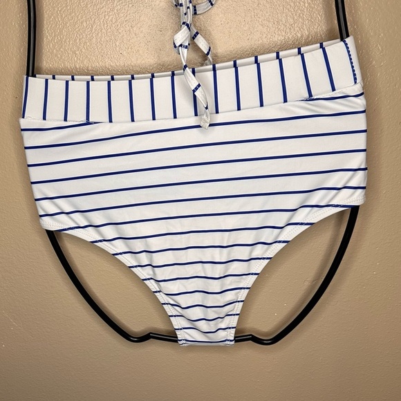 ADORABLE Striped High Waist Bikini with Pom Pom Trim Size Medium - Picture 5 of 7